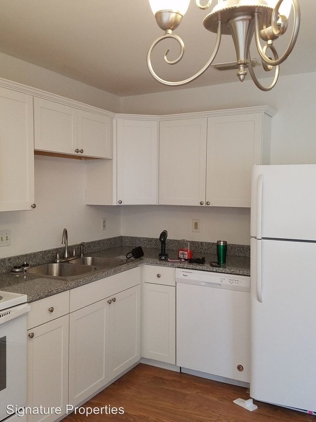 Building Photo - 3 br, 2 bath House - 831 Marbleridge Road