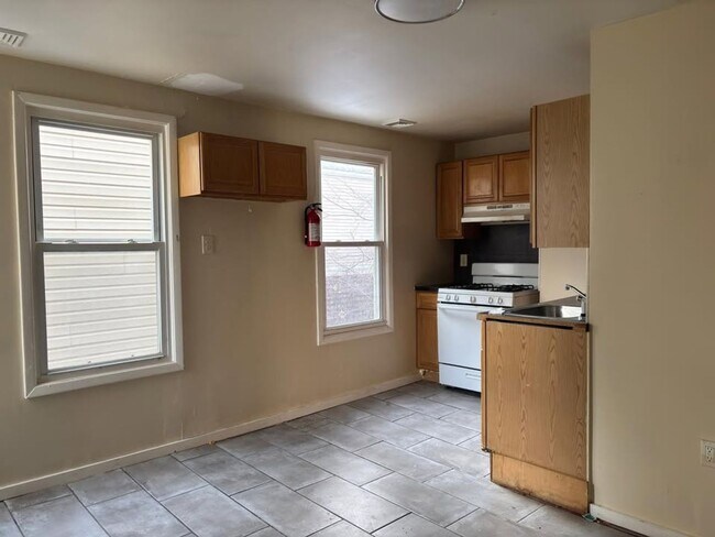 Foto del edificio - 32 Hillman St