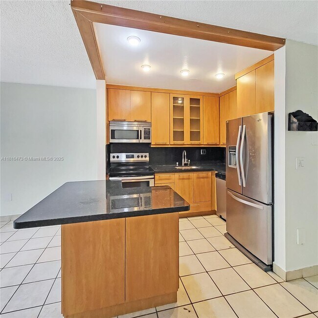 Foto del edificio - 8950 NE 8th Ave