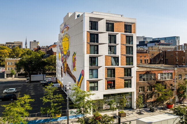 Building Photo - 1419 Rue Clark