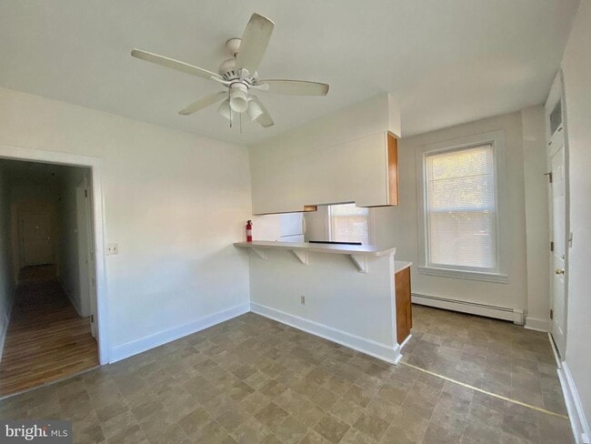 Foto del edificio - 131 W 18th St