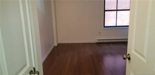 Foto del edificio - 356 Franklin Ave