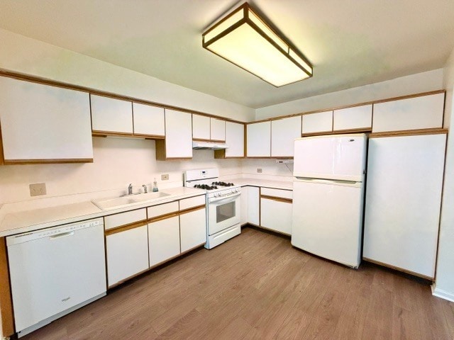 Building Photo - 801 N Shady Oaks Dr