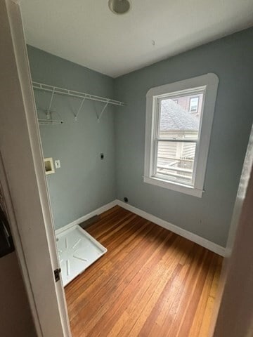 Foto del edificio - 141 Firglade Ave