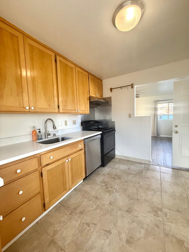 Foto del edificio - 16606 Winding Blvd