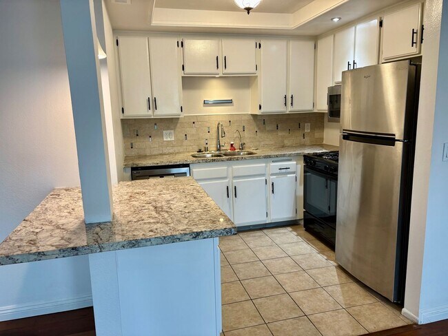 Foto del edificio - 516 Derby Rd