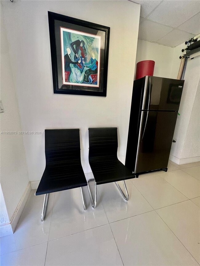 Building Photo - 8550 Miller Dr