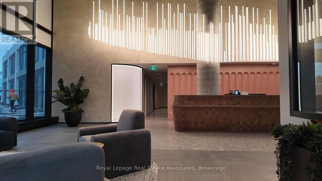 Photo du bâtiment - 25 Wellington St S