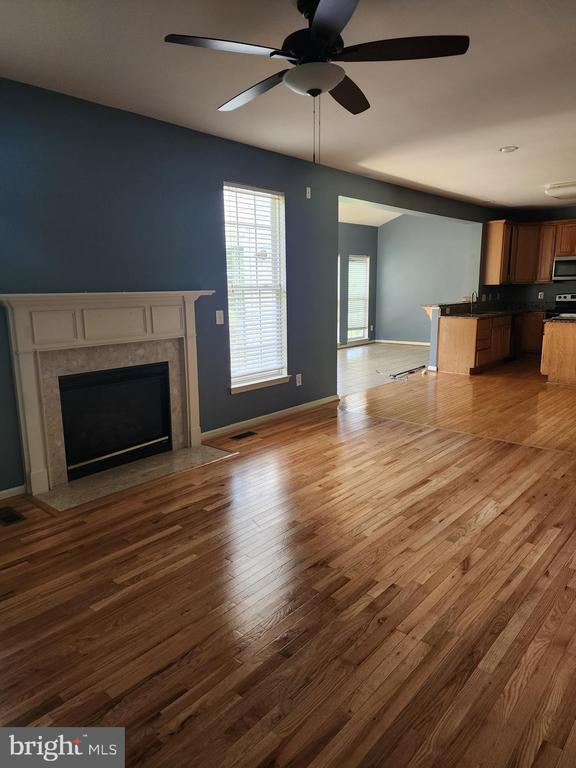Foto del edificio - 11361 Falling Creek Dr