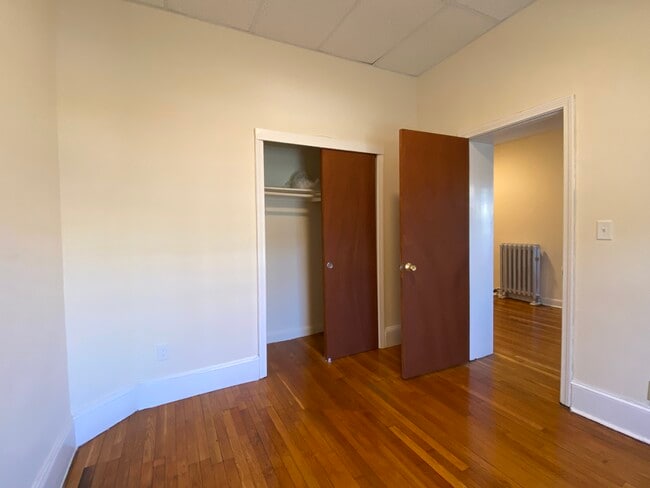 Building Photo - 177 Beacon St