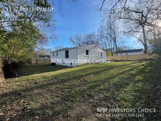 Building Photo - 1132 Peter Pan St