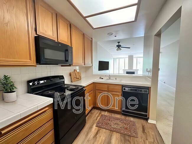 Foto del edificio - 230 Lille Ln