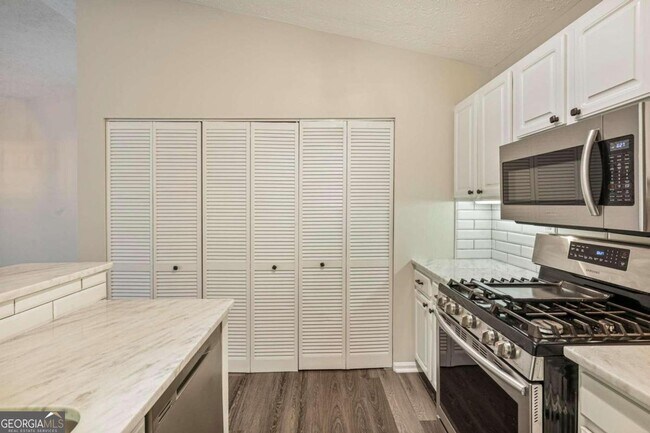 Foto del edificio - 1371 Keys Crossing Dr NE