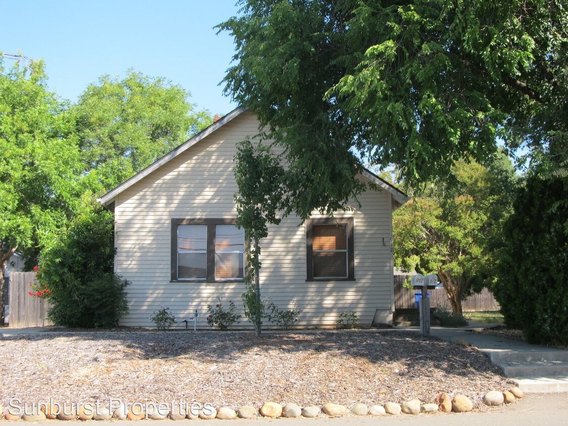 Primary Photo - 912 Bidwell St