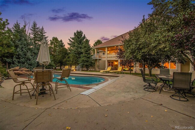 Building Photo - 6234 Crowfoot Valley Rd