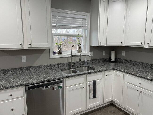 Foto del edificio - 305 Touchdown Dr