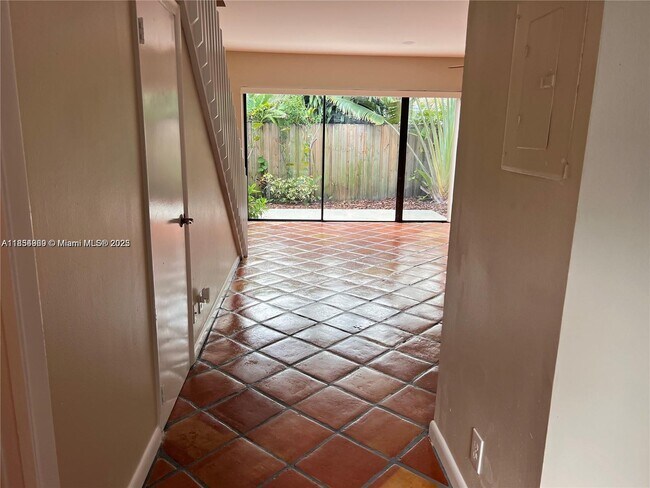 Foto del edificio - 3016 NE 21st Terrace
