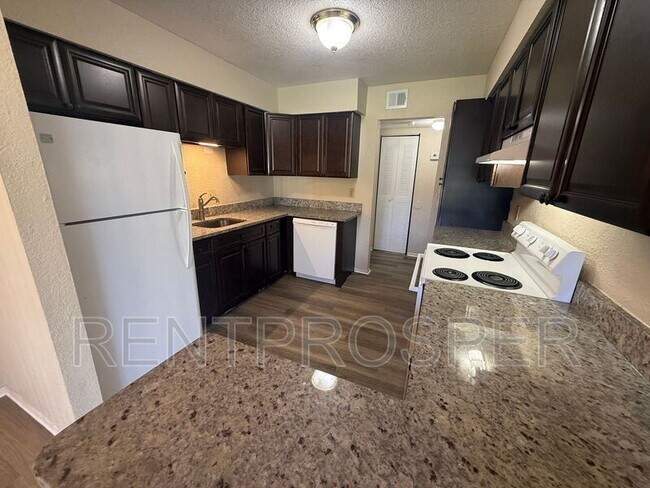 Photo - 4411 S Semoran Blvd Apartment