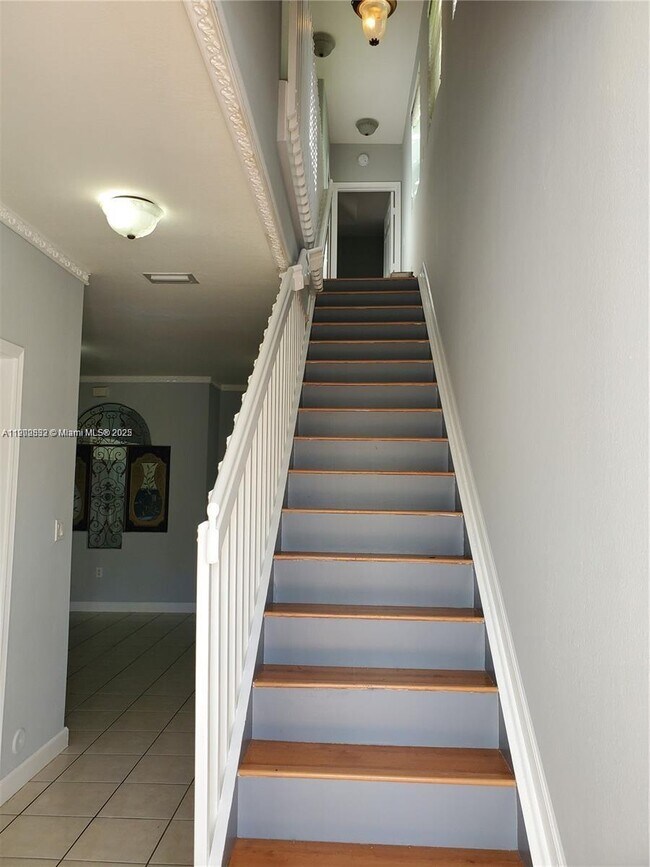 Foto del edificio - 5560 NW 107th Ave