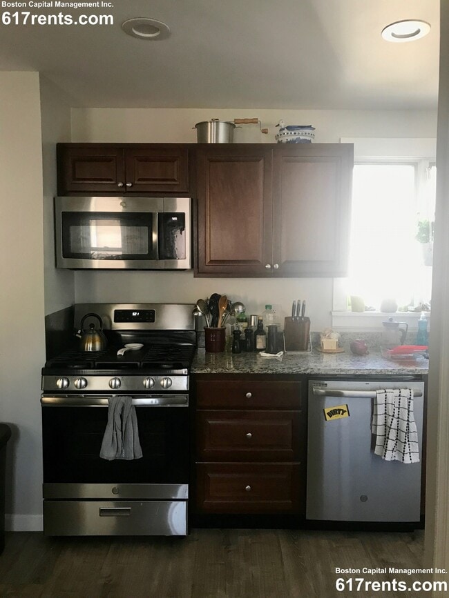 Photo - 7 Quincy St Apartment