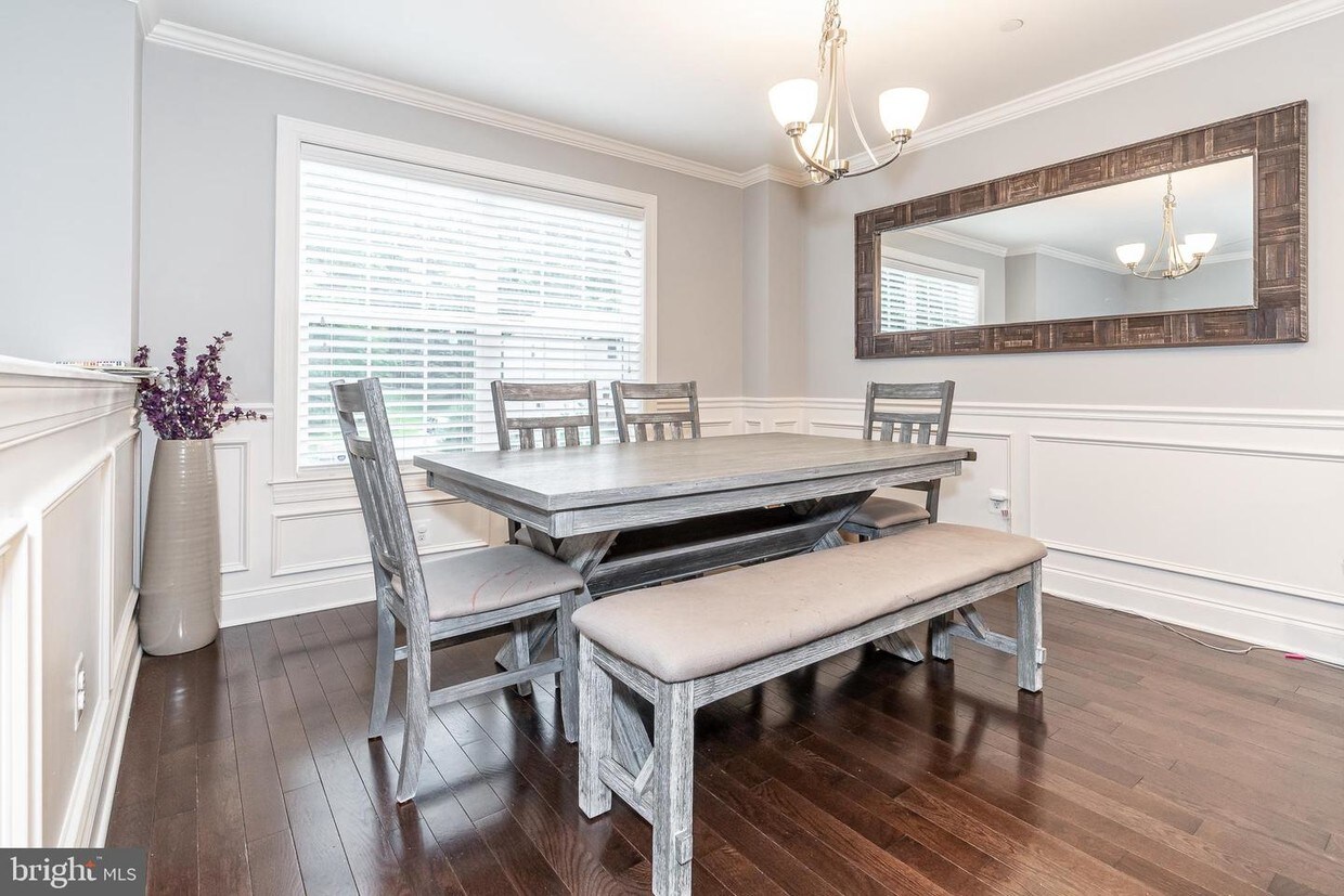 Foto principal - 216 Shawmont Ave