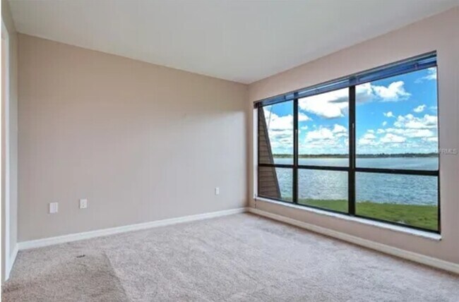 Hermosa vista desde el dormitorio - 1836 N Crystal Lake Dr