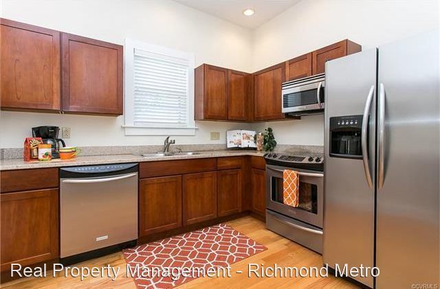 Building Photo - 1 br, 1.5 bath House - 212 West Franklin S...