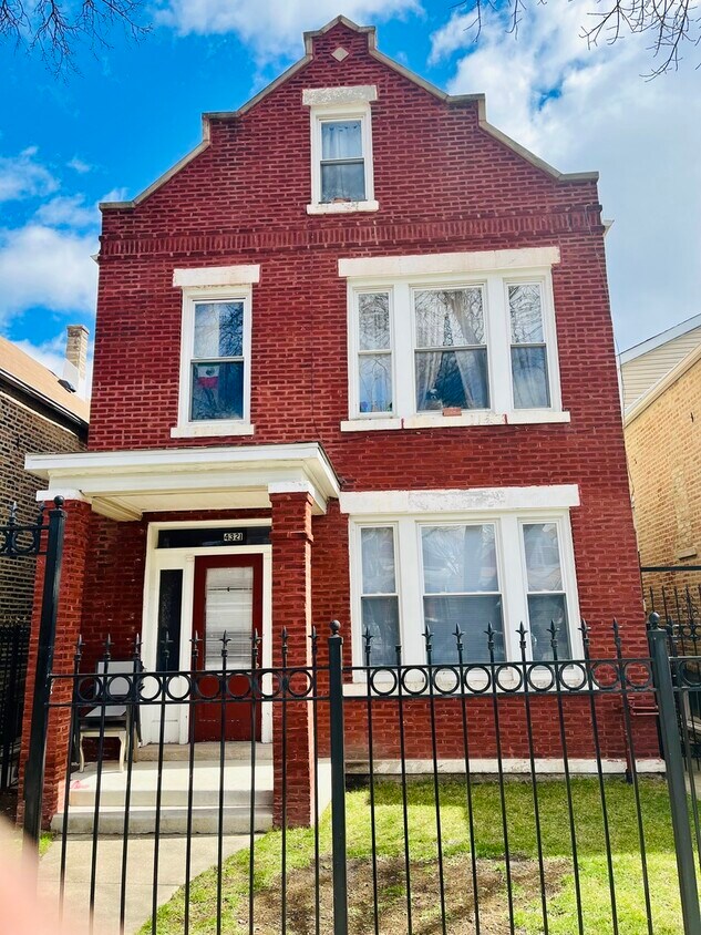 Primary Photo - 4321 S Campbell Ave