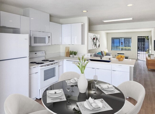 Building Photo - Lincoln Estates