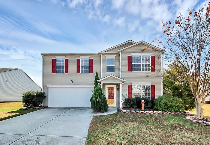 Primary Photo - Spacious 3BD/2.5BA Home in Cabarrus Crossing!