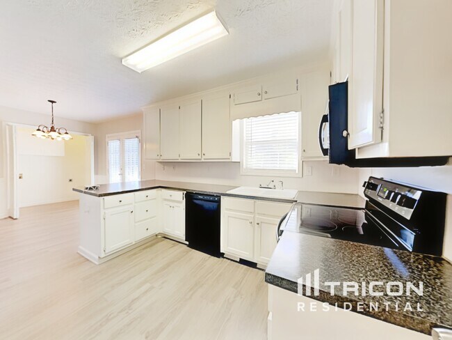 Foto del edificio - 712 Kings Ct