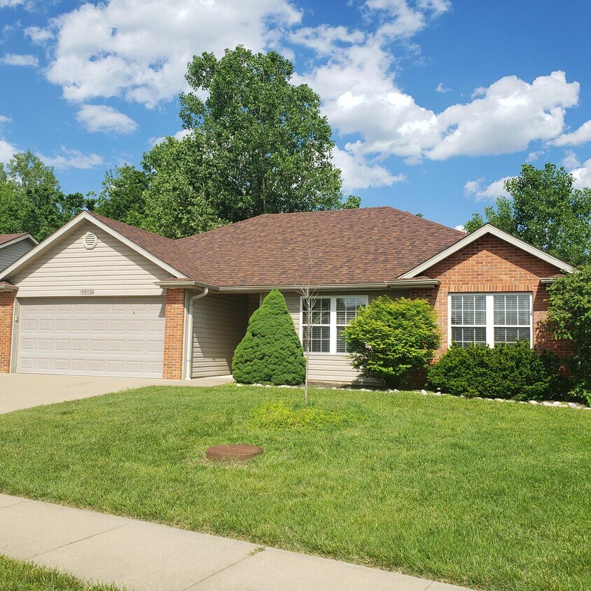 Primary Photo - 3402 Wyatt Ln