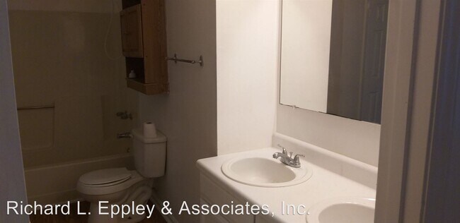 Building Photo - 3 br, 1 bath House - 624 Northway Dr.