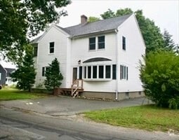 Building Photo - 25 Pitman St