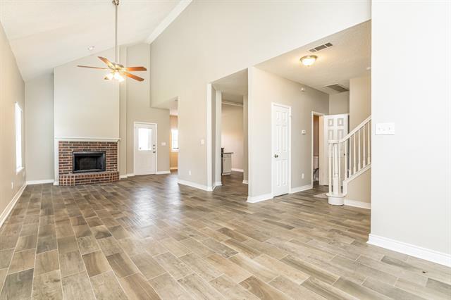 Foto del edificio - 7006 Cottonwood Cir