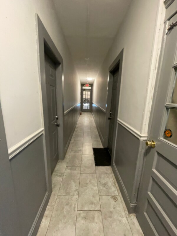 Foto del edificio - 408 Anderson Ave