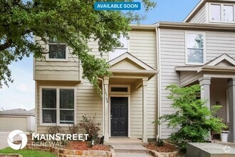 Building Photo - 10708 Astor Dr