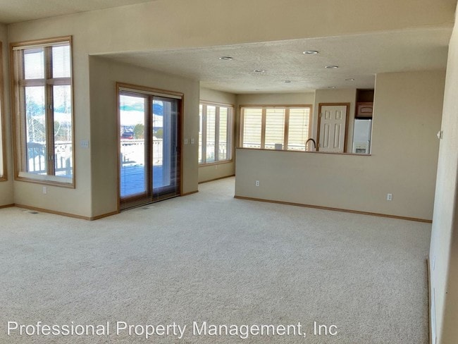 Building Photo - 3 br, 2 bath House - 5106 Clearview Way