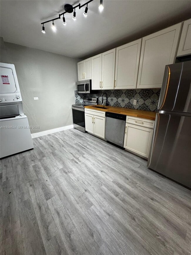 Foto del edificio - 527 NW 91st St