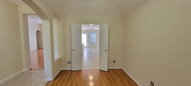 Foto del edificio - 16306 April Ridge Dr