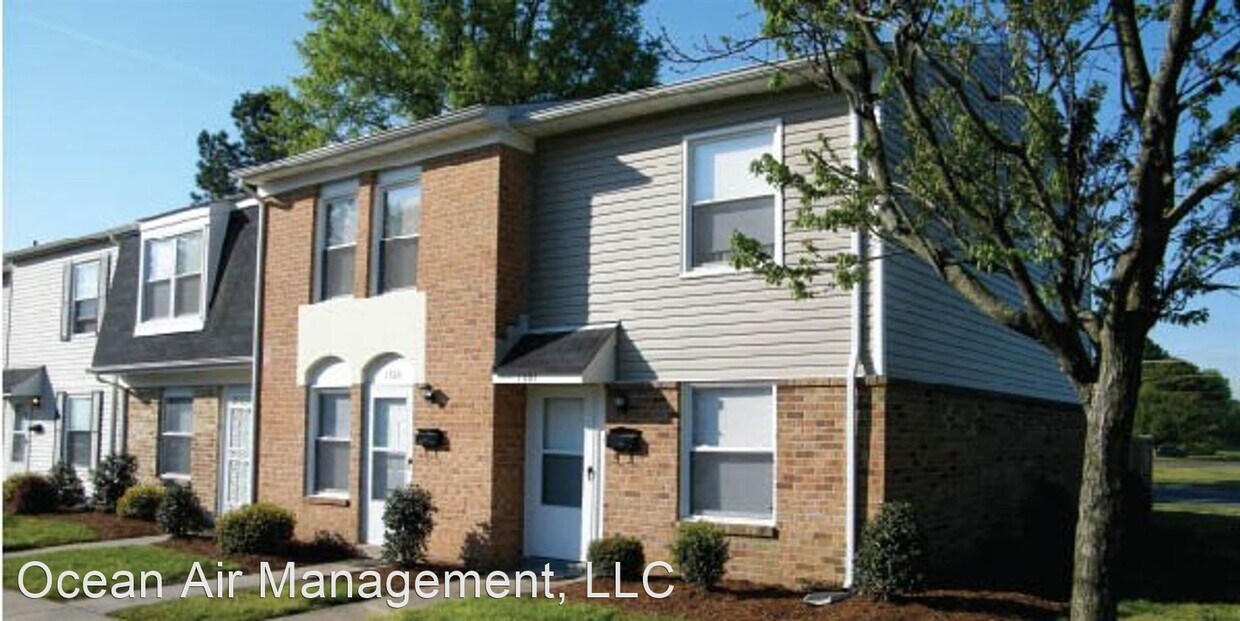 2 br, 1 bath House 1620 Darren Circle House for Rent in Portsmouth