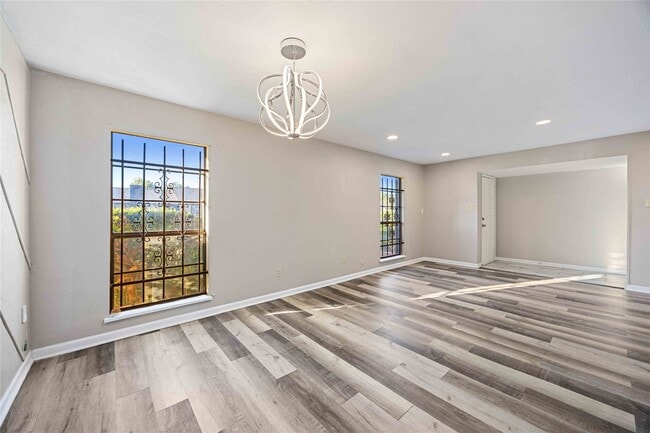 Building Photo - 14515 Merry Meadow Dr