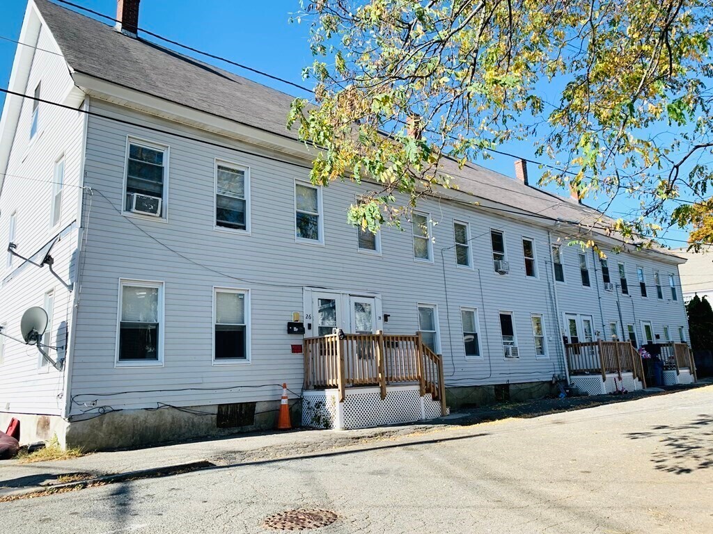 Primary Photo - 28 Burns St