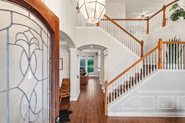 Building Photo - 12113 Portobella Dr