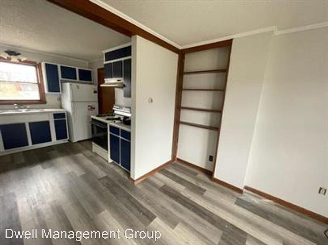 Foto principal - 2 br, 1 bath House - 444 Church Ave