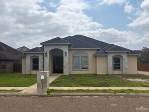 Building Photo - 20 Viejo Ln