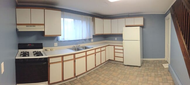 Building Photo - 2 Bedroom Etna House