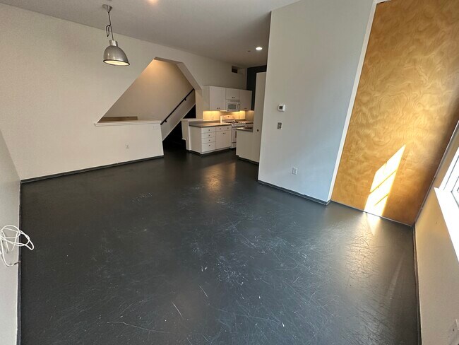 Foto del edificio - 211 E Berkeley St