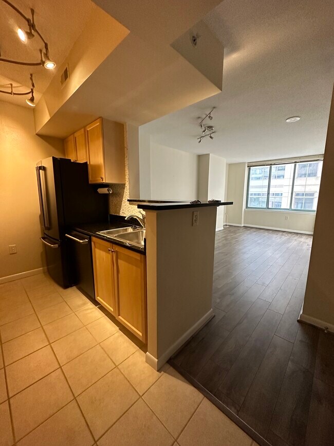 Foto del edificio - 851 N Glebe Rd