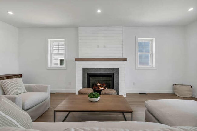 Foto del edificio - 916 Ocean Ave